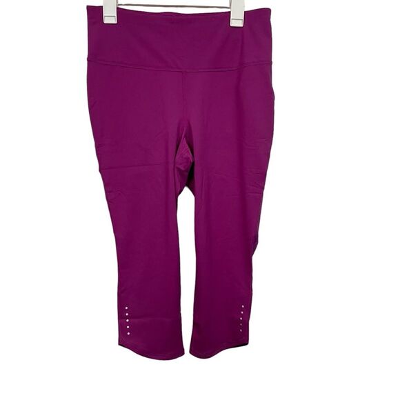 NWT Old Navy Magenta Mesh Panel Cropped Leggings - Picture 1 of 6